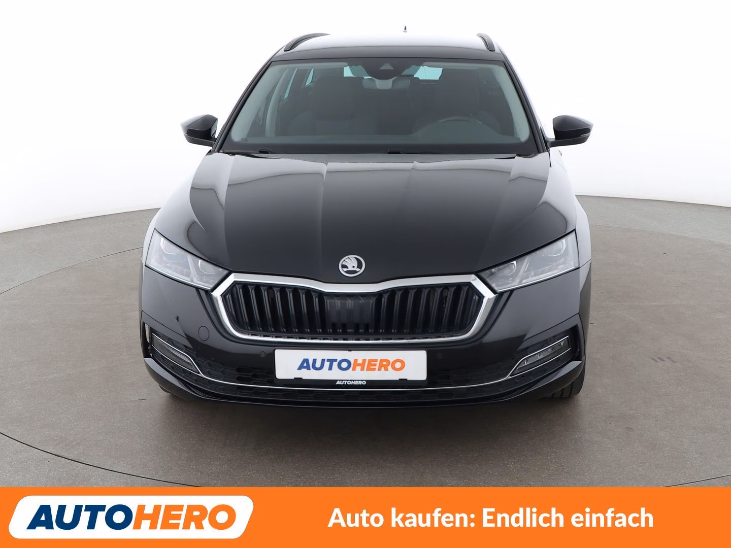 Skoda Octavia 2022 г. Чёрный, пробег 57372 км