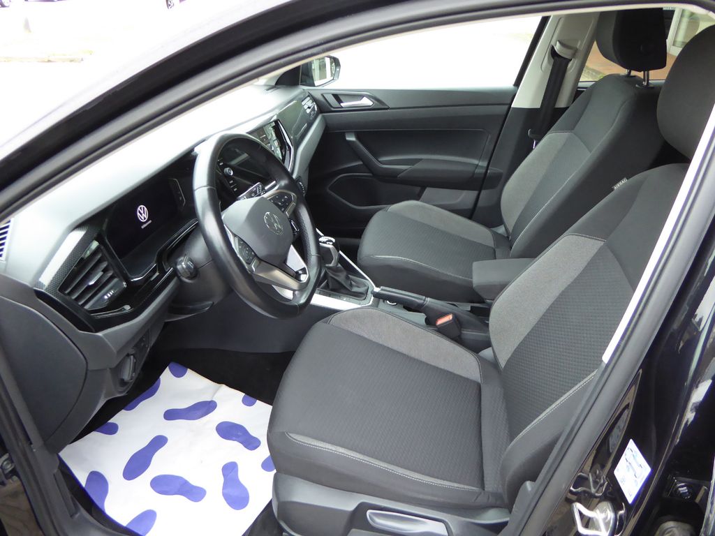 Volkswagen Polo 2022 г. Чёрный, пробег 45200 км