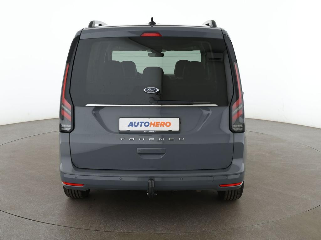 Ford Tourneo Connect 2023 г. Серый, пробег 56225 км