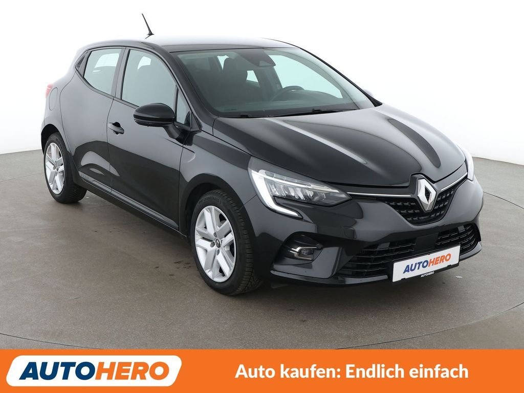 Renault Clio 2022 г. Чёрный, пробег 48878 км