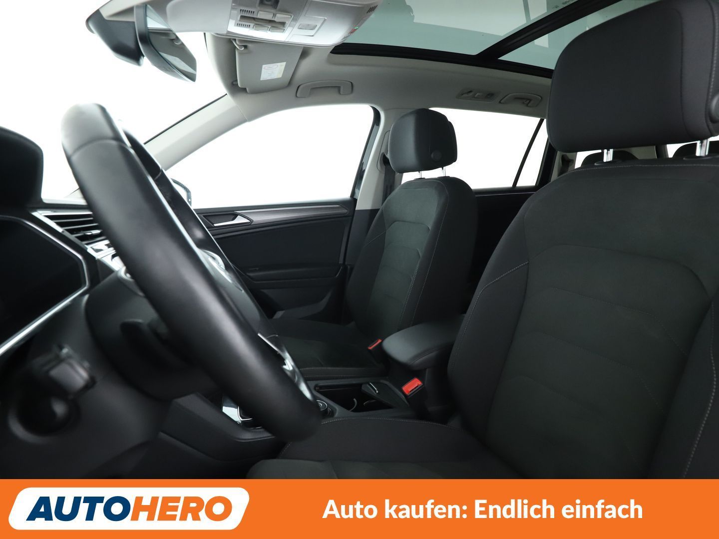 Volkswagen TIGUAN ALLSPACE 2023 г. Чёрный, пробег 48942 км