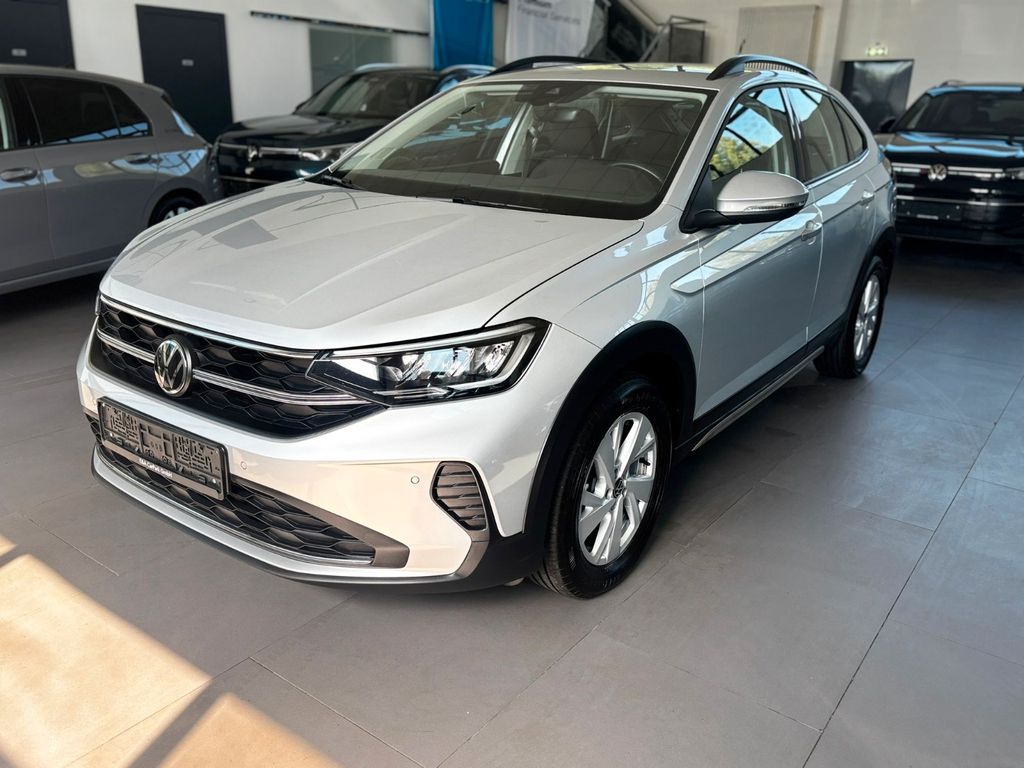 Volkswagen Taigo 2022 г. Серебристый, пробег 48699 км
