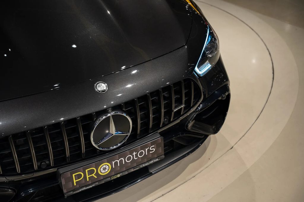 Mercedes-Benz AMG GT 2024 г. Серебристый, пробег 41500 км