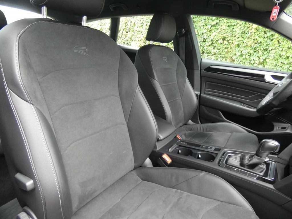 Volkswagen Arteon 2023 г. Серый, пробег 32505 км
