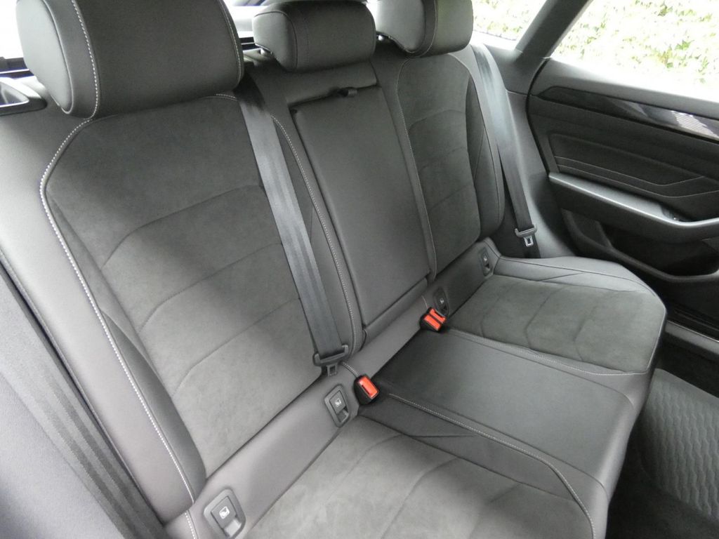 Volkswagen Arteon 2023 г. Серый, пробег 32505 км