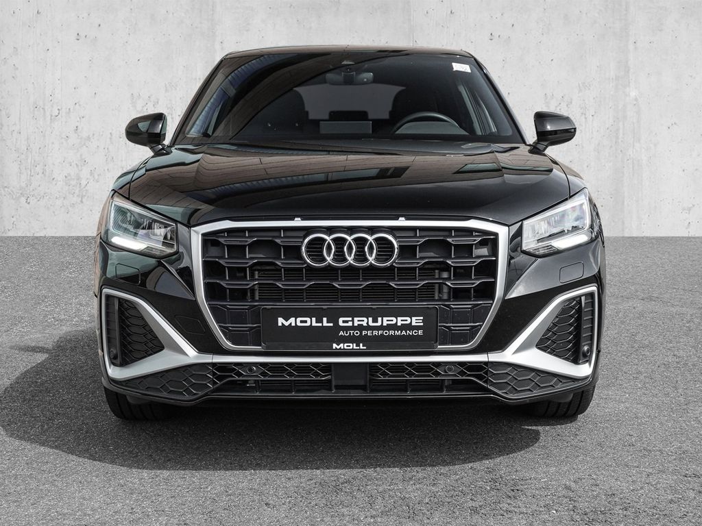 Audi Q2 2023 г. Чёрный, пробег 21897 км