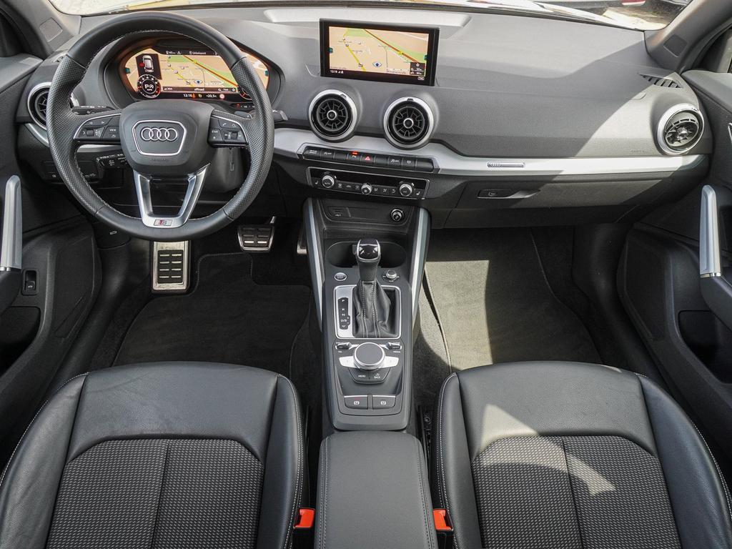 Audi Q2 2023 г. Чёрный, пробег 21897 км