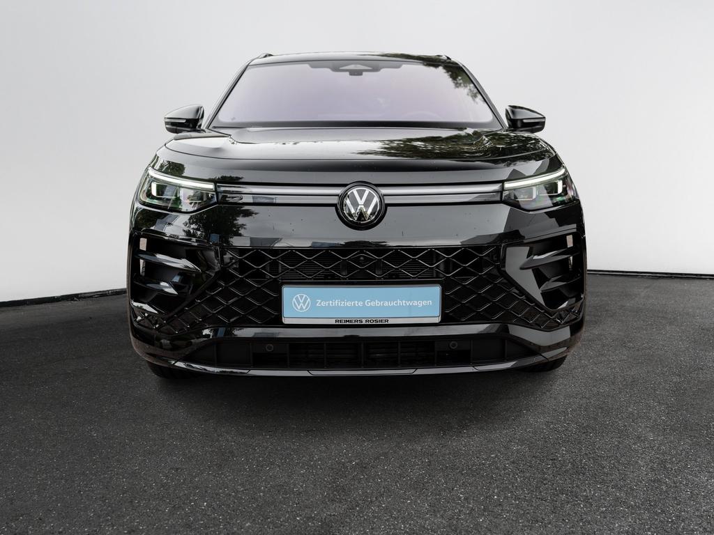 Volkswagen Tayron 2026 г. Чёрный, пробег 15250 км