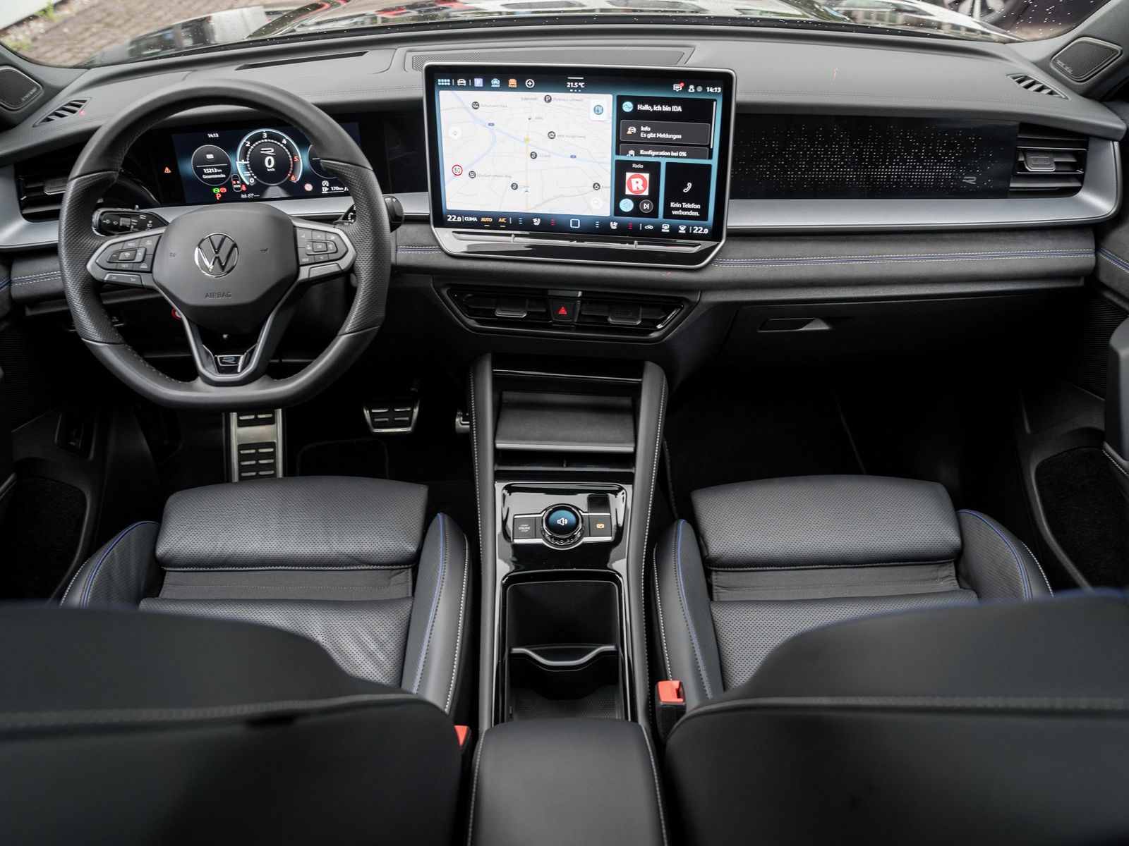 Volkswagen Tayron 2026 г. Чёрный, пробег 15250 км
