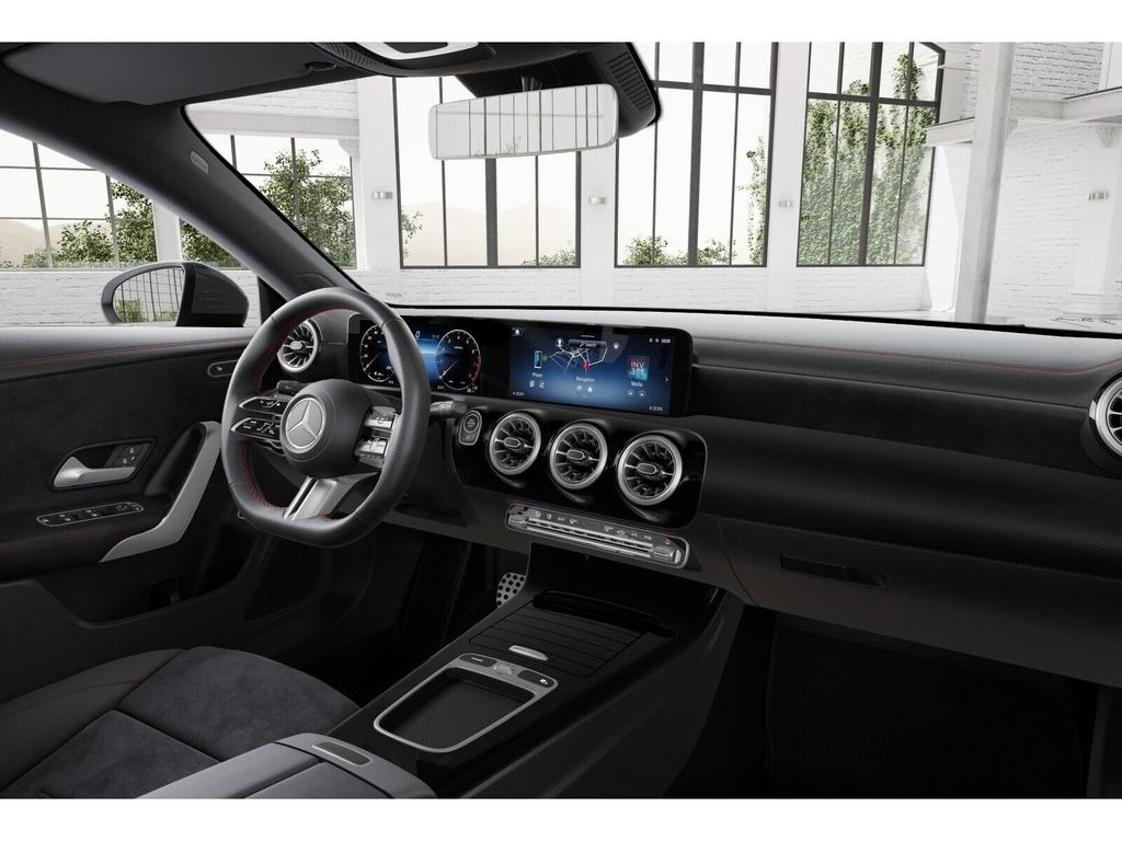 Mercedes-Benz CLA 200 2024 г. Серый, пробег 46562 км