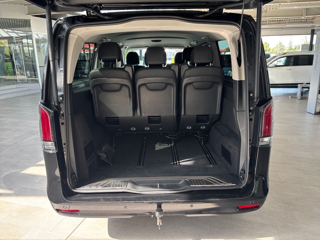 Mercedes-Benz V 300 2025 г. Чёрный, пробег 49018 км