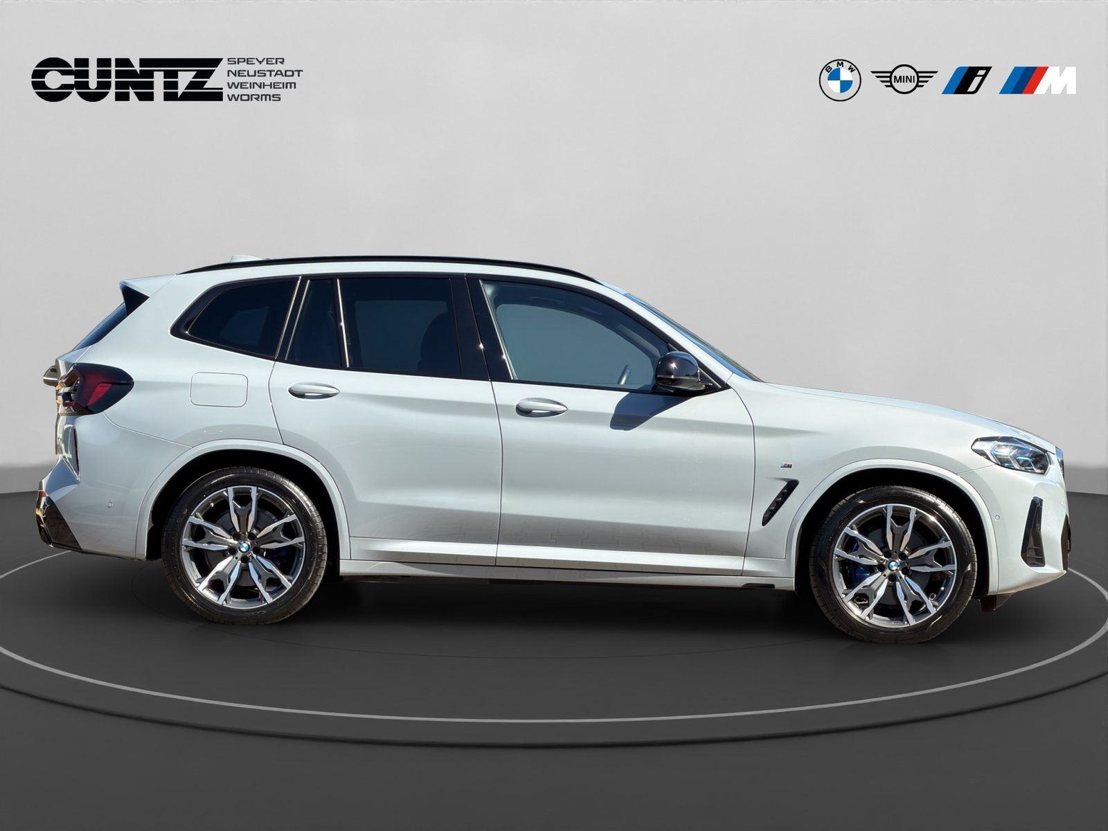 BMW X3 M40 2023 г. Серый, пробег 54646 км