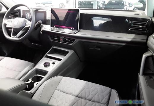 Volkswagen Tiguan 2025 г. Серый, пробег 18976 км