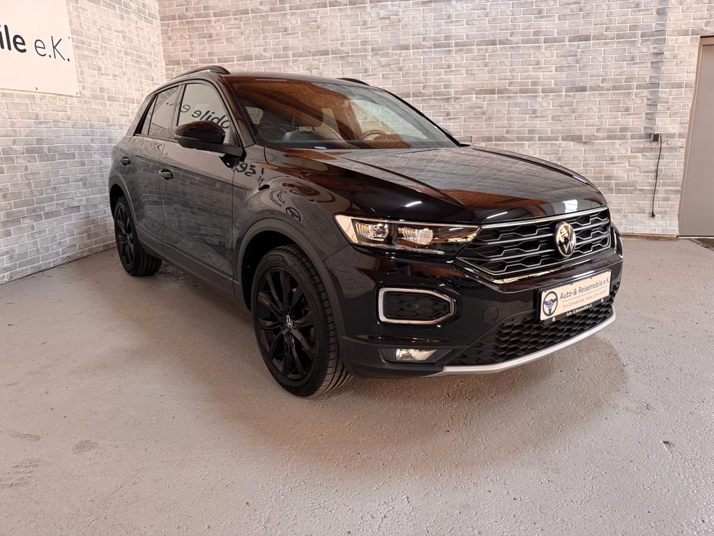 Volkswagen T-Roc 2022 г. Чёрный, пробег 25000 км
