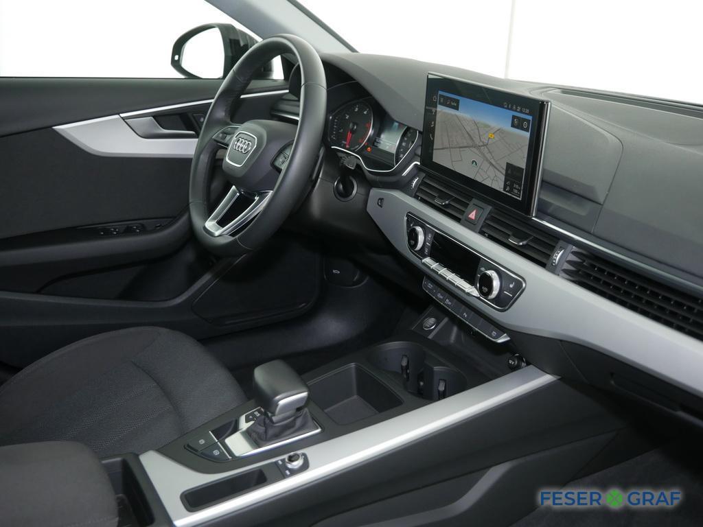 Audi A4 2023 г. Чёрный, пробег 54950 км