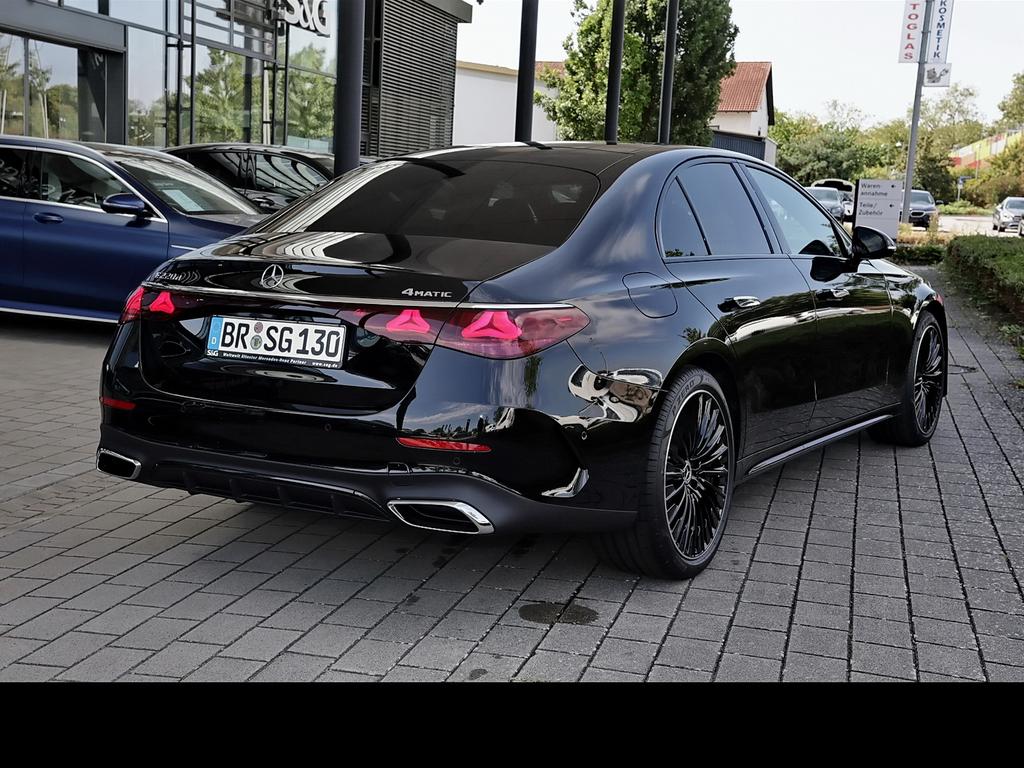 Mercedes-Benz E 220 2026 г. Чёрный, пробег 10000 км