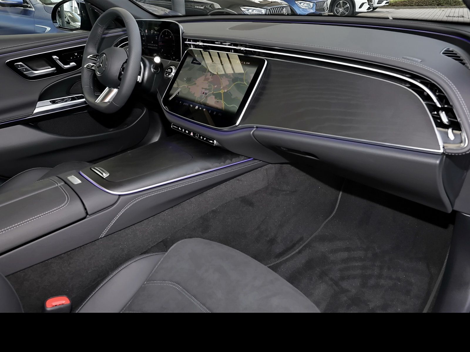 Mercedes-Benz E 220 2026 г. Чёрный, пробег 10000 км