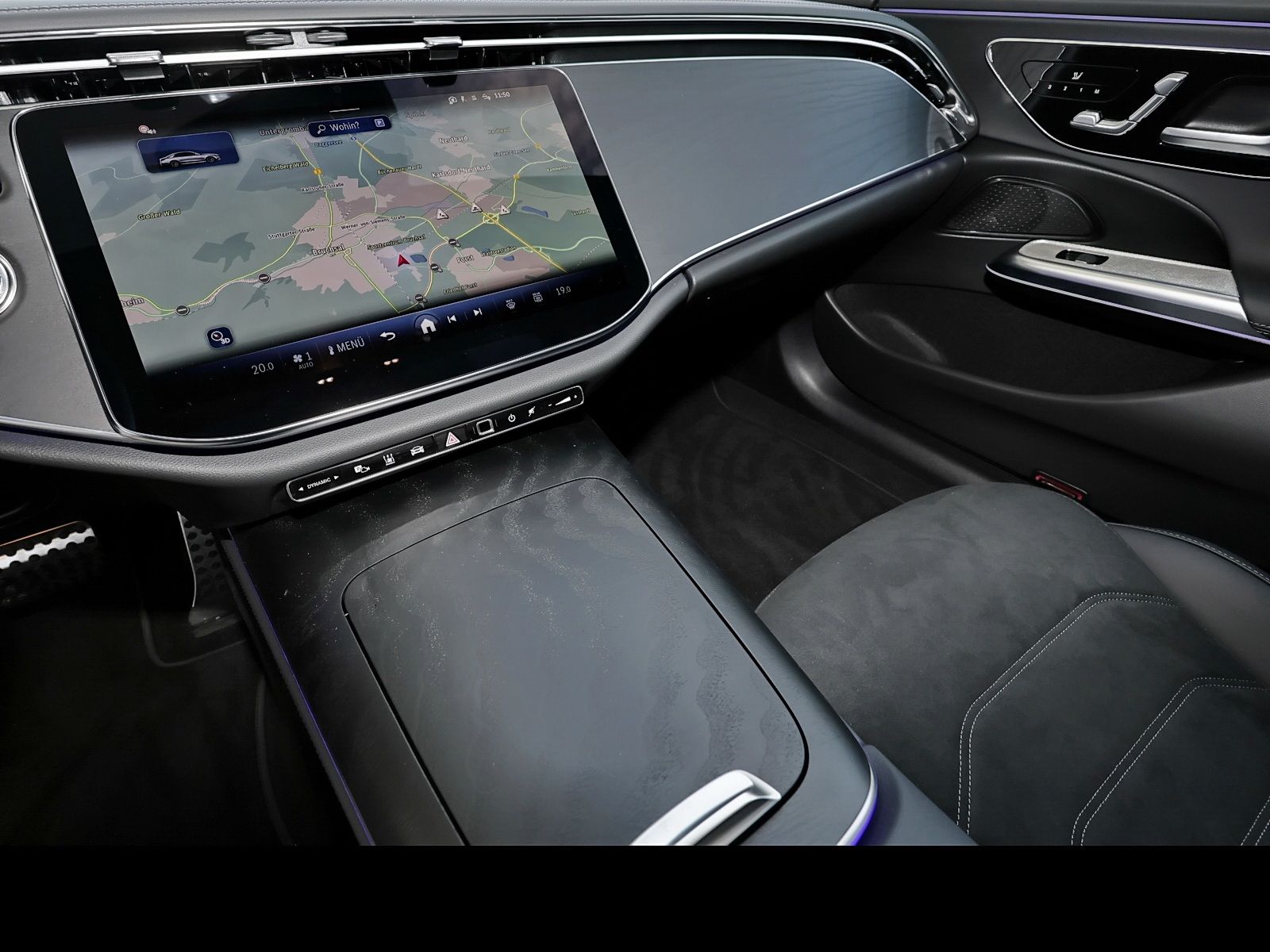 Mercedes-Benz E 220 2026 г. Чёрный, пробег 10000 км