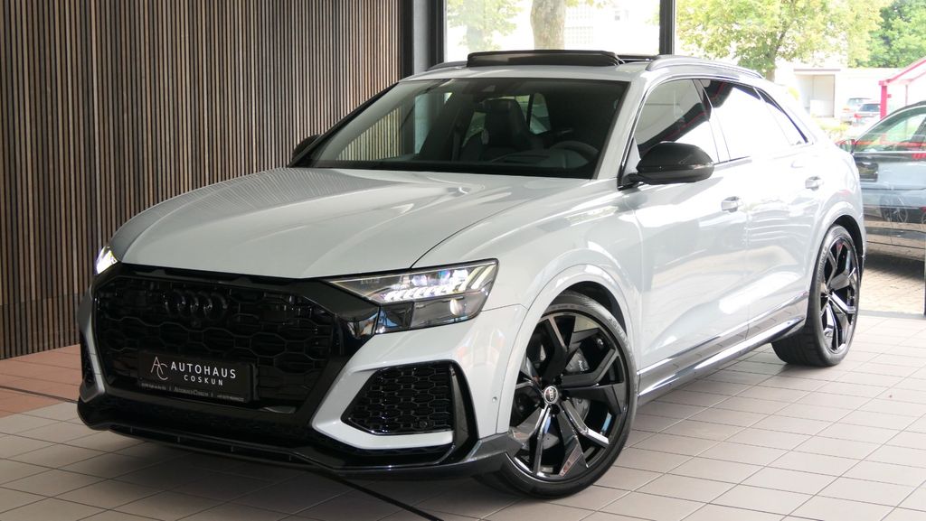Audi RSQ8 2023 г. Серебристый, пробег 47000 км