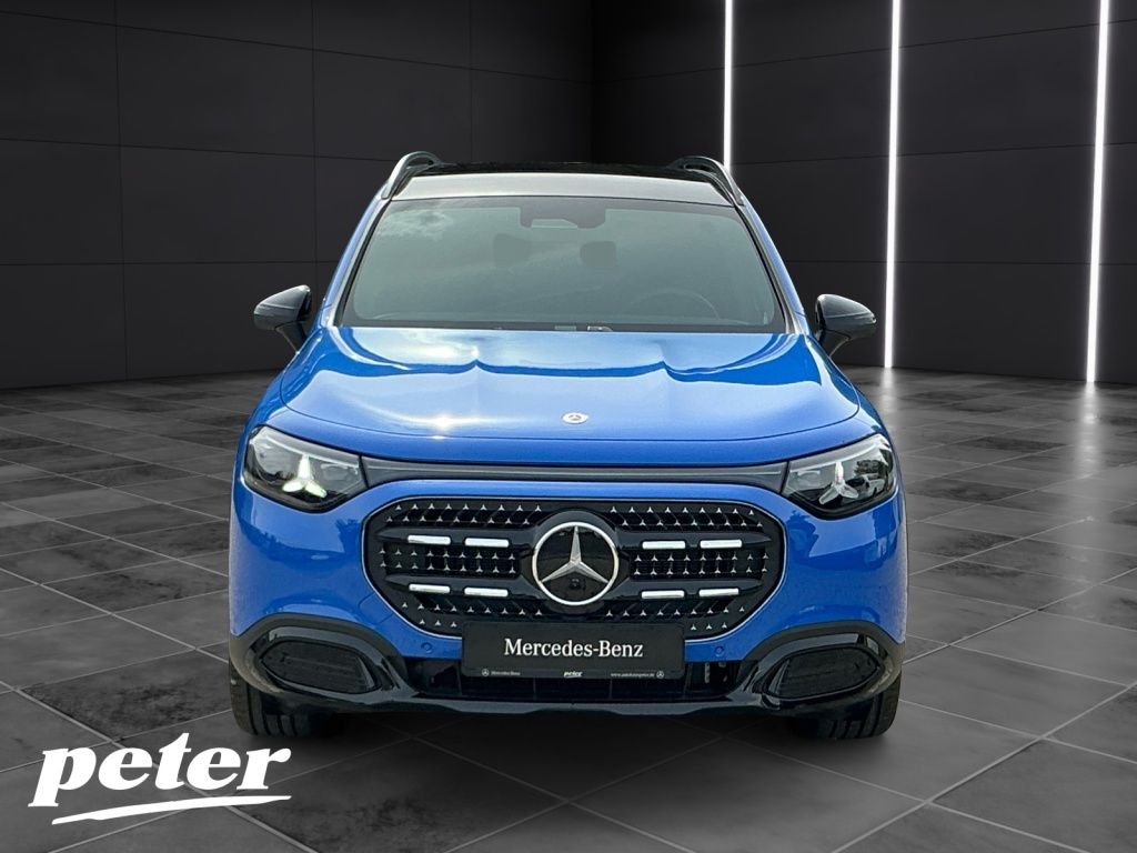 Mercedes-Benz GLB 200 2026 г. Синий, пробег 8000 км