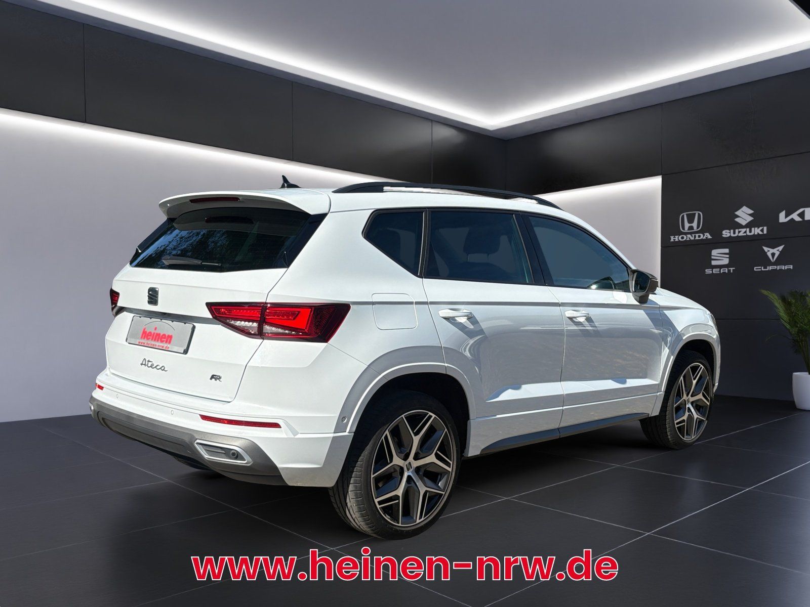 SEAT Ateca 2022 г. Белый, пробег 49234 км