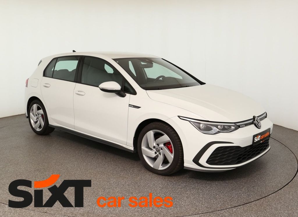 Volkswagen Golf 2024 г. Белый, пробег 22901 км