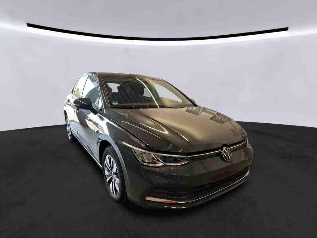Volkswagen Golf 2024 г. Серый, пробег 23110 км