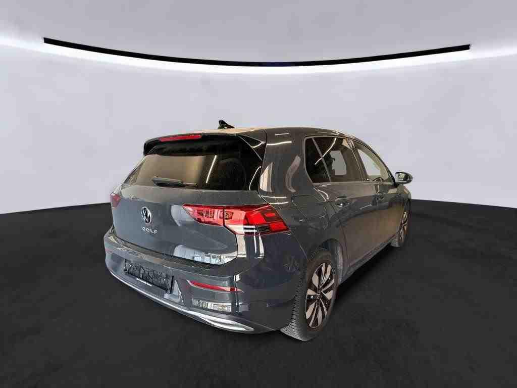 Volkswagen Golf 2024 г. Серый, пробег 23110 км