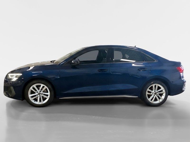 Audi A3 2022 г. Синий, пробег 56632 км