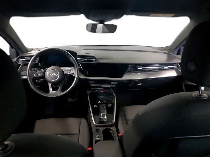 Audi A3 2022 г. Синий, пробег 56632 км