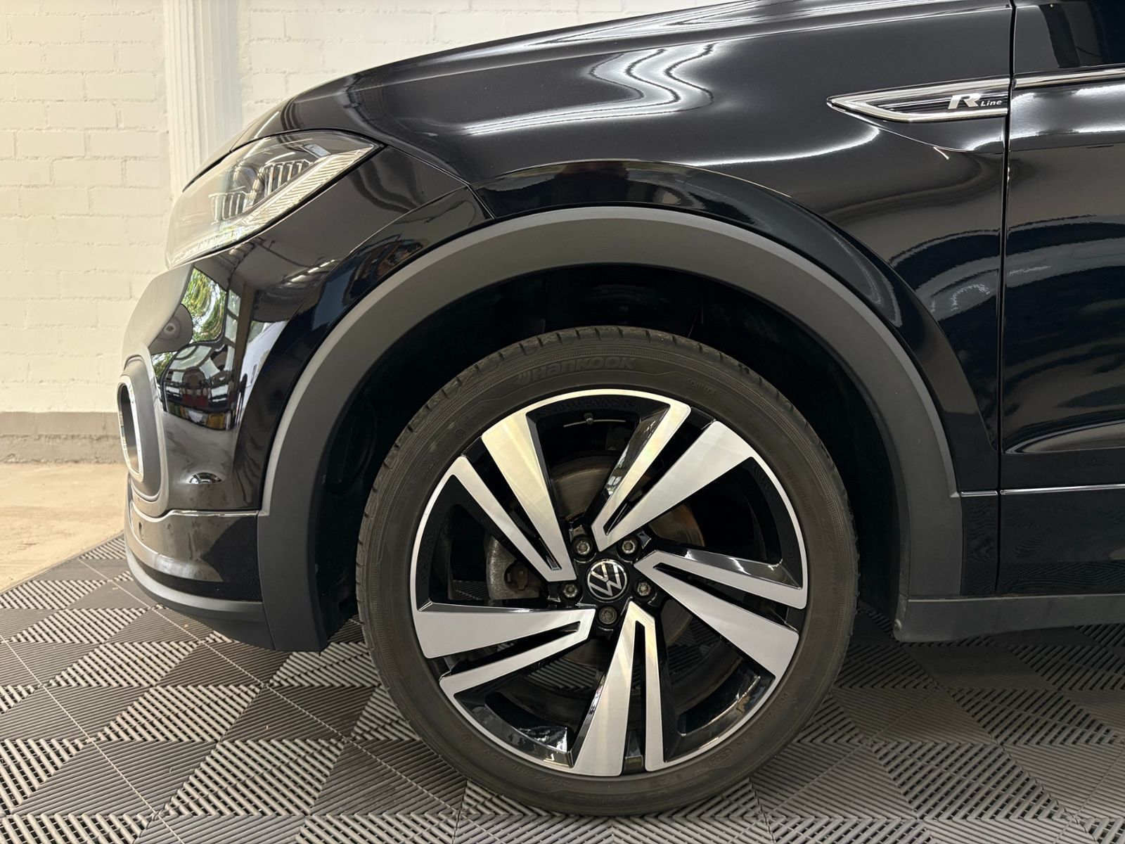 Volkswagen T-Cross 2023 г. Чёрный, пробег 46628 км