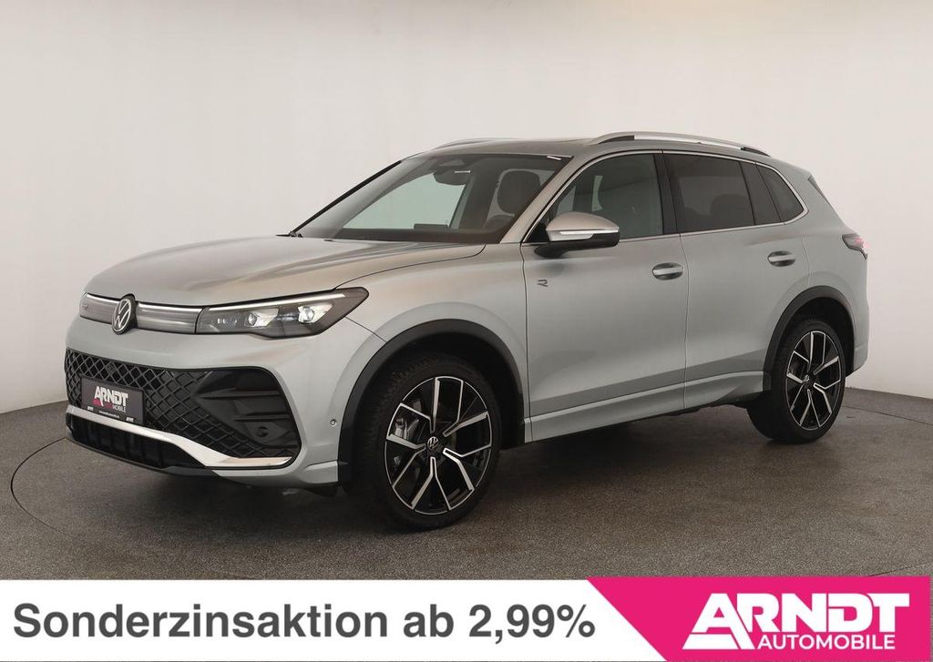Volkswagen Tiguan 2024 г. Серебристый, пробег 37700 км