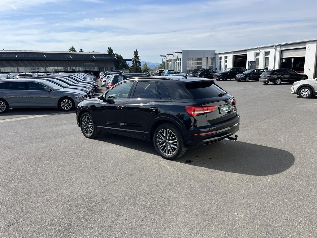 Audi Q3 2022 г. Чёрный, пробег 42575 км