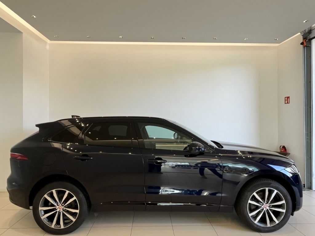 Jaguar F-Pace 2022 г. Синий, пробег 59560 км