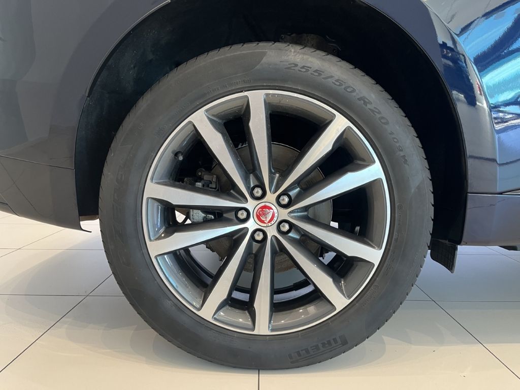 Jaguar F-Pace 2022 г. Синий, пробег 59560 км
