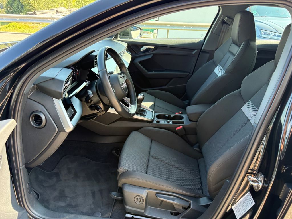 Audi A3 2022 г. Чёрный, пробег 39573 км