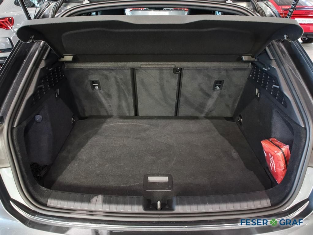 Audi RS3 2023 г. Серый, пробег 29950 км