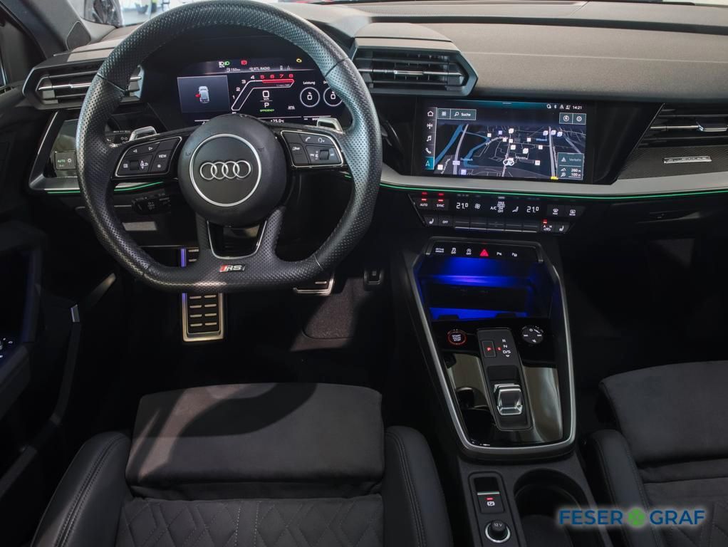 Audi RS3 2023 г. Серый, пробег 29950 км