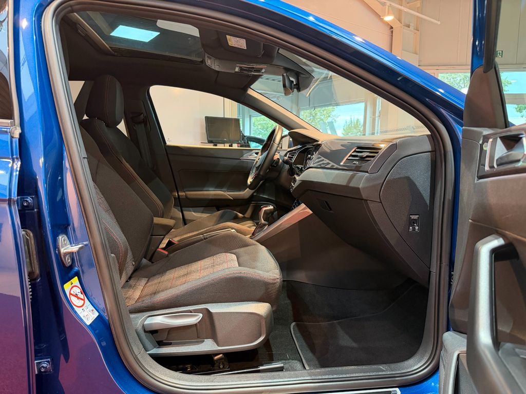 Volkswagen Polo 2023 г. Синий, пробег 19921 км