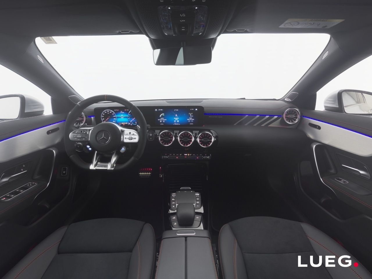 Mercedes-Benz CLA 45 AMG SHOOTING BRAKE 2023 г. Серебристый, пробег 26998 км