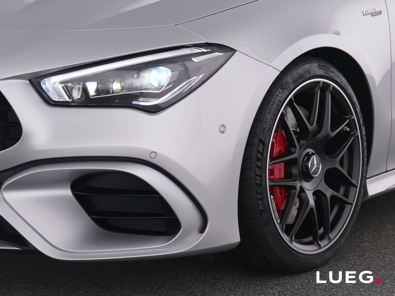 Mercedes-Benz CLA 45 AMG SHOOTING BRAKE 2023 г. Серебристый, пробег 26998 км