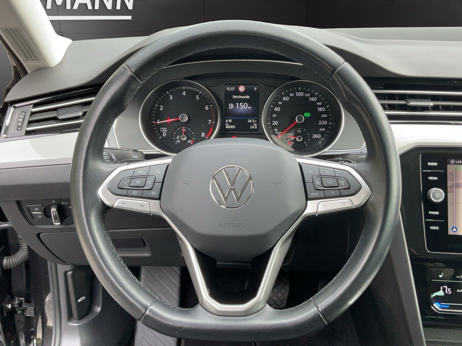 Volkswagen PASSAT VARIANT 2023 г. Серый, пробег 48095 км