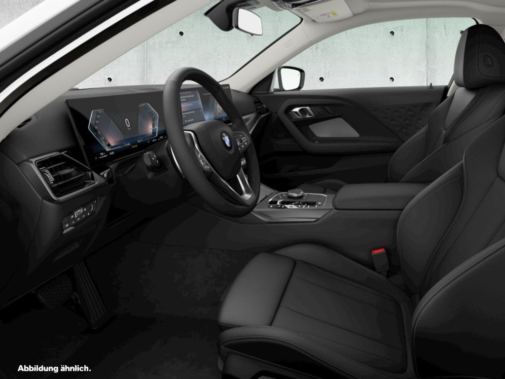 BMW 218 2023 г. Белый, пробег 50734 км