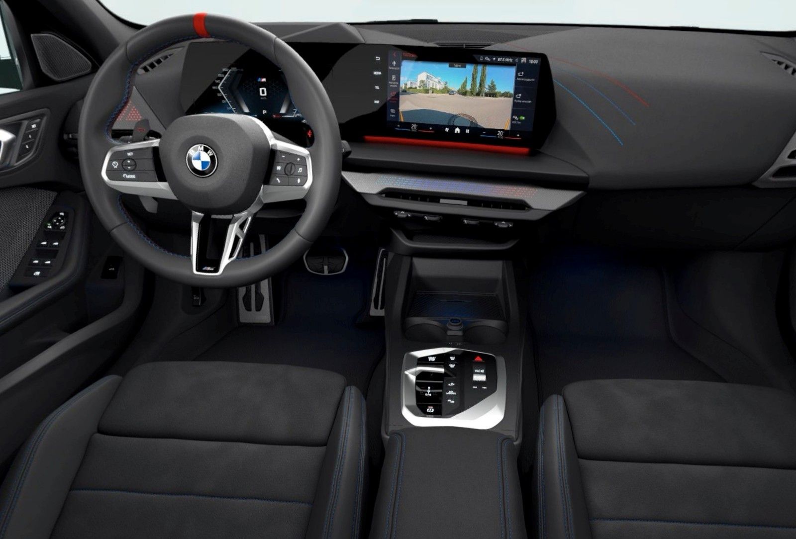 BMW 135 2025 г. Чёрный, пробег 19999 км