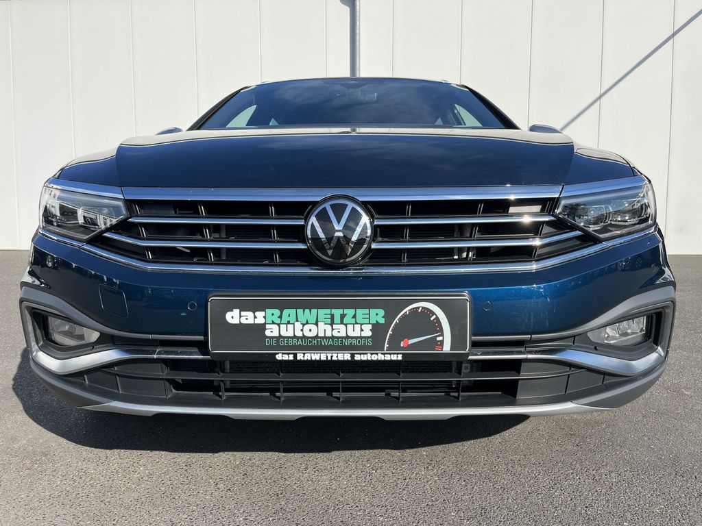 Volkswagen PASSAT ALLTRACK 2024 г. Синий, пробег 58184 км