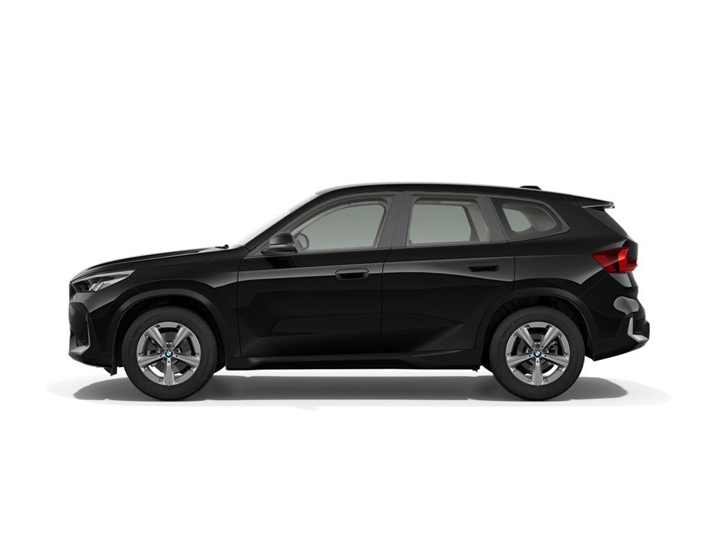 BMW X1 2023 г. Чёрный, пробег 59800 км