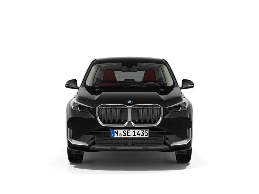 BMW X1 2023 г. Чёрный, пробег 59800 км