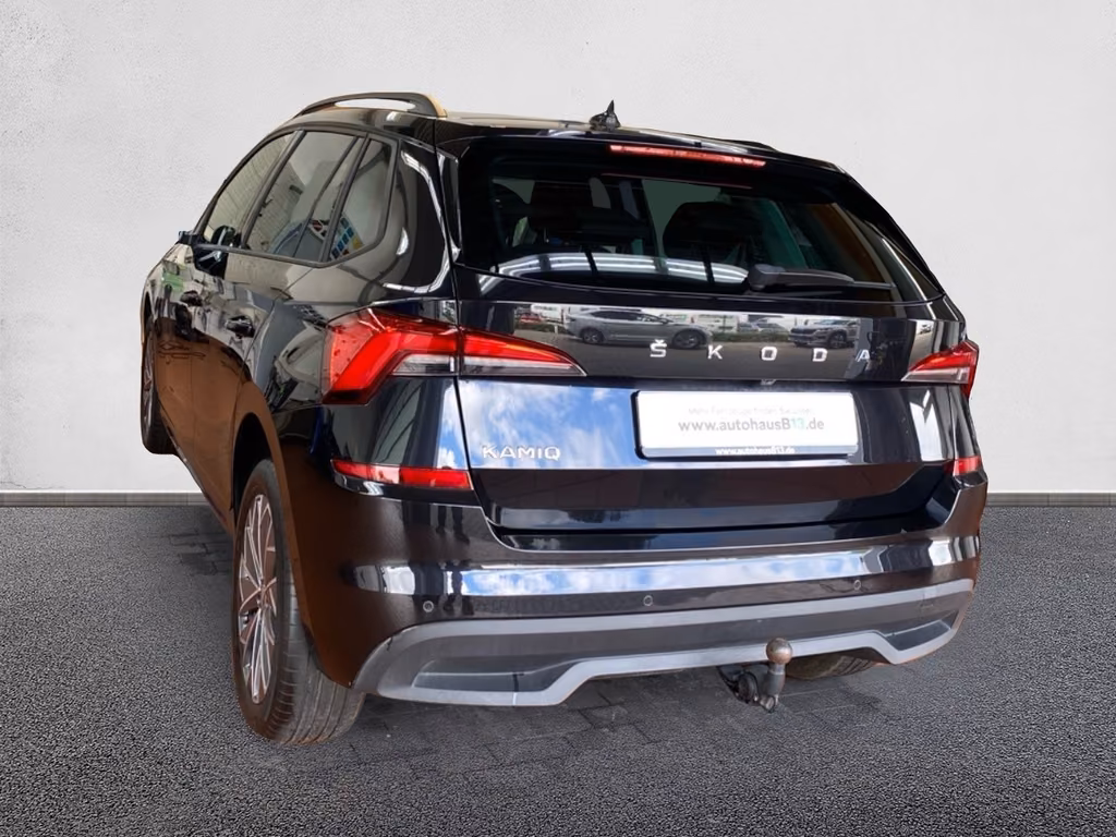 Skoda Kamiq 2022 г. Чёрный, пробег 44000 км