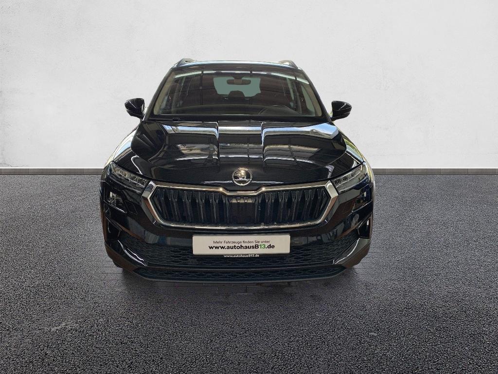 Skoda Karoq 2022 г. Чёрный, пробег 45000 км