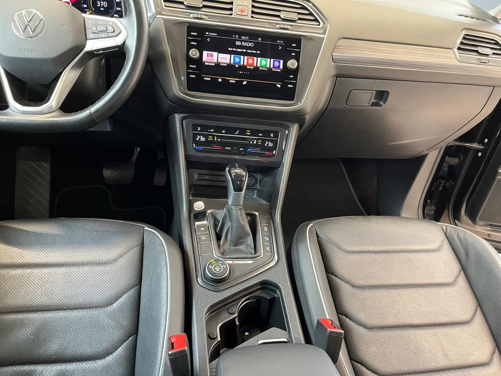 Volkswagen TIGUAN ALLSPACE 2023 г. Чёрный, пробег 35505 км